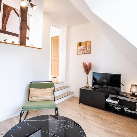 Les Mansardes Amboisiennes Apartment Amboise Bagian luar foto